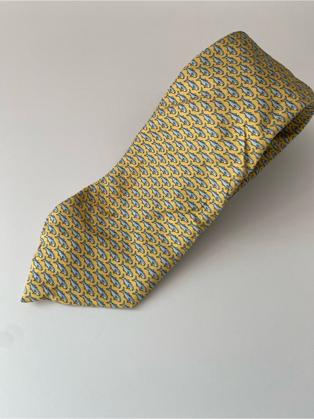 Vineyard Vines Yellow Tie with Blue Fish Pattern 100% Silk Martha’s Vineyard